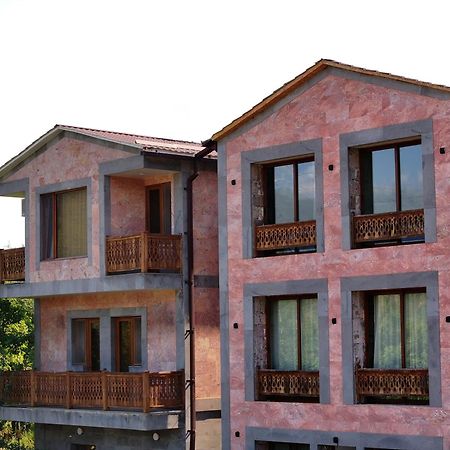 Kefilyan Family Hotel Sanain Exterior foto